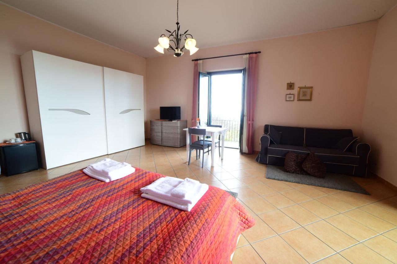 B&B Dimora Dell' Etna Milo Kültér fotó